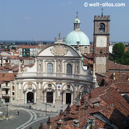 Dom auf der Piazza Ducale di Vigévano 