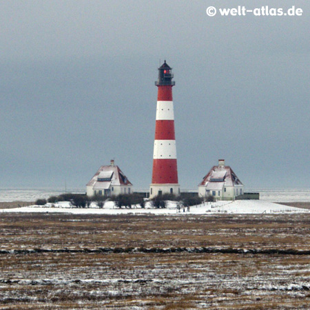 Westerhever Lighthouse in WinterWesterheversand, GermanyPosition: 54° 22,5′ N / 08° 38,5′ E 