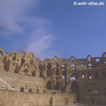 Im Inneren des römischen Amphitheaters El Djem, wird für Konzerte genutzt. 60 km südlich von Sousse; Weltkulturerbe