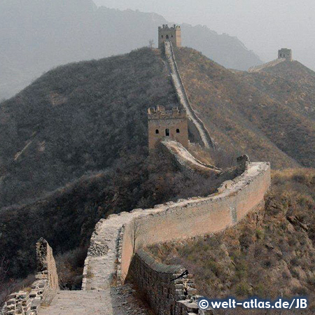 Die Chinesische Mauer, restaurierter Abschnitt bei Jinshanling 