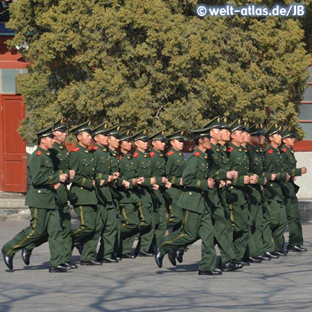 Chinesische Garde nahe der Verbotenen Stadt
