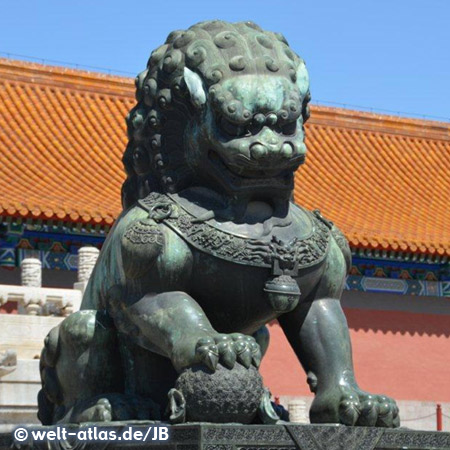 Löwenstatue in der Verbotenen Stadt, Peking