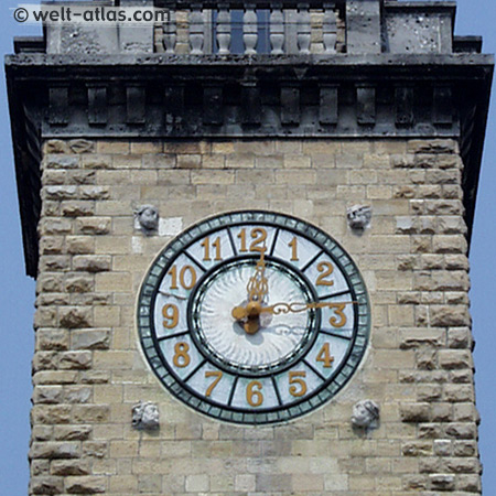 Uhrturm, Bergamo, Italien