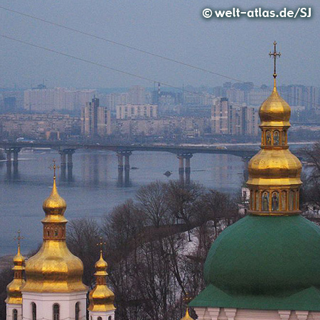 Golden towers, Monastery of the Caves, Kiev, UNESCO World Heritage Site