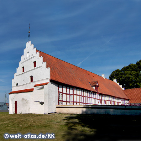 Torhaus vom Schloss Aarlborg im Norden von Jütland  aus dem 16 ten Jahrhundert