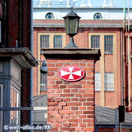 Factory gate of distillery AarlborgCopyright welt-atlas/RK