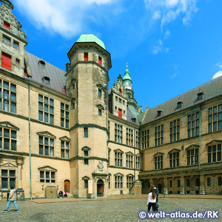 Courtyard of Kronborg castle, Helsingör, Danmark