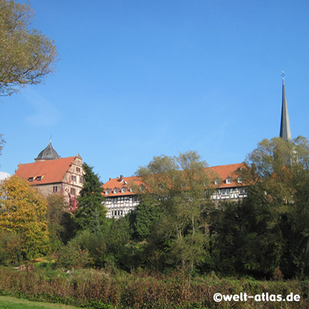 Turm der Stadtkirche und Vorderburg in Schlitz, der romatischen Burgen- und Fachwerkstadt