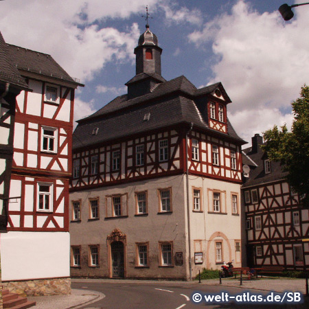 Das alte Rathaus von Dillenburg ist heute die Touristeninformation