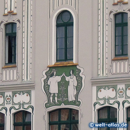 Detail der Jugenstilmalerei an der Fassade des Restaurant and Cafe Seestern, Am Markt, Wismar