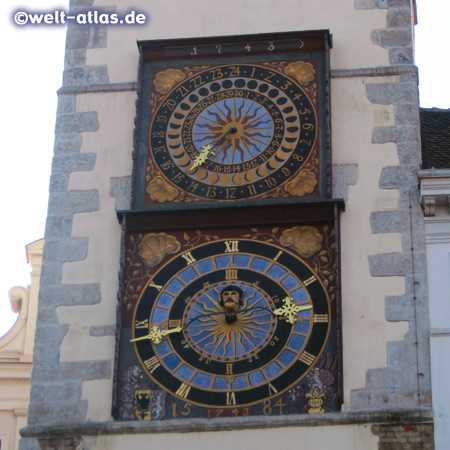 Die schönen Rathausuhren von Görlitz