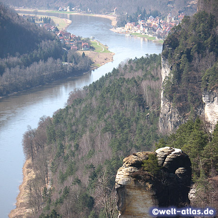 View from the Bastei into the Elbe Valley and Wehlen