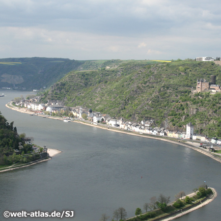 Rhine River at St Goarshausen with Castle Katz 