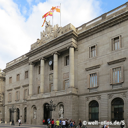 Rathaus von Barcelona an der Plaza de San Jaime im historischen Stadtzentrum