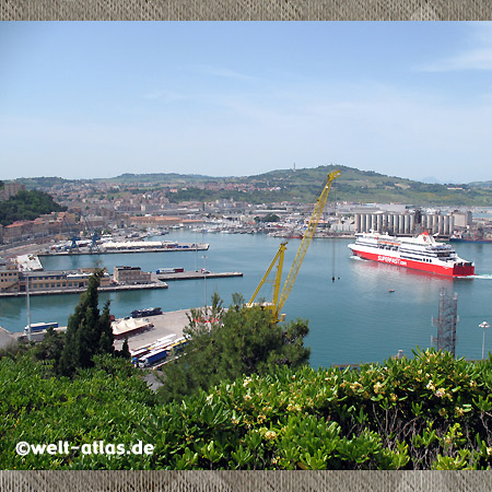 Hafen von Ancona, Marken, Italien