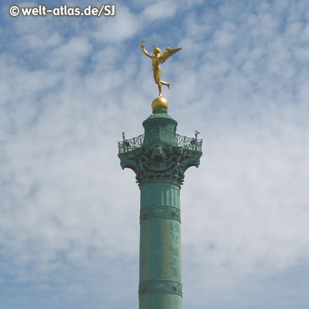 Säule der 14. Juli auf dem berühmten Place de la Bastille, Paris