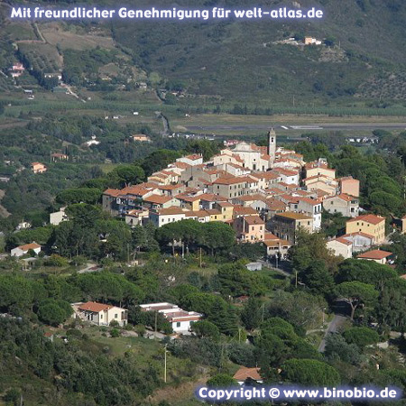 Sant' Ilario in Campo, small ancient village with the church of San Giovanni