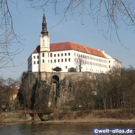 Děčín Castle above the Elbe River, near the border to Germany