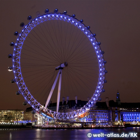 Das Riesenrad "London Eye" am Themseufer bietet eine großartige Aussicht, Wahrzeichen Londons