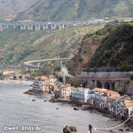 High above Scilla the highway leads along the mountains