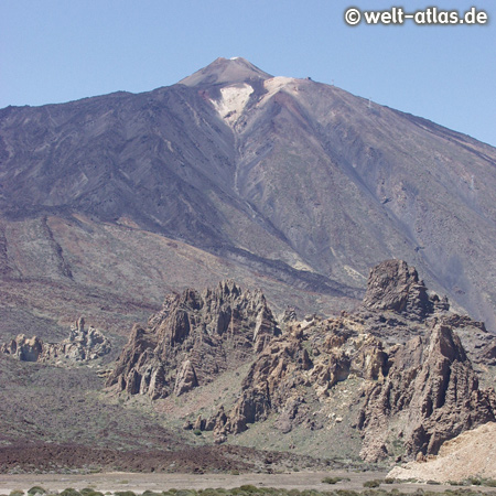 Volcanic landscape at Pico del Teide, Tenerife, UNESCO World Natural Heritage