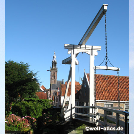 Lifting Canal Bridge and Carillon Tower in Edam