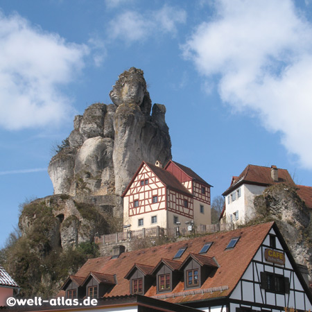 Tüchersfeld im Püttlachtal mit seinen markanten Felsen, Fränkische Schweiz
