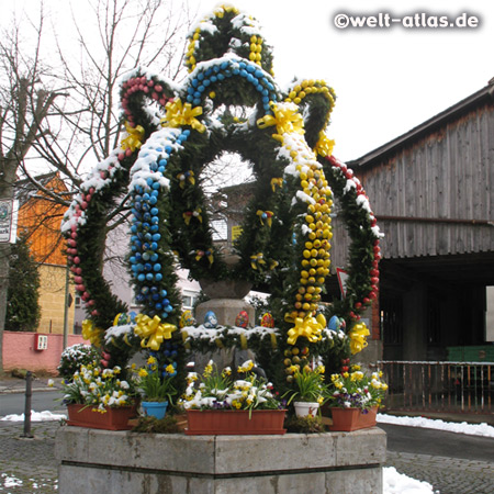 Easter Well in Franconia
