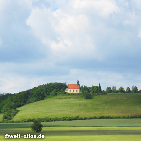 St. Gallus Kirche in Hohn am Berg auf einem Hügel, Steigerwald bei Schlüsselfeld, Franken