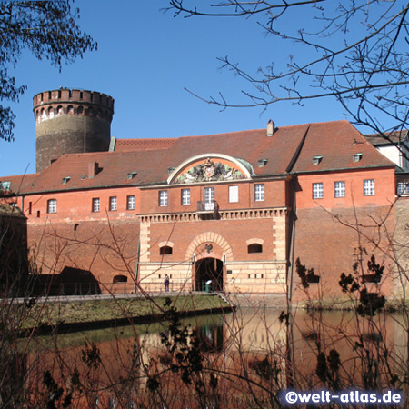 Torhaus der Zitadelle von Spandau mit Juliusturm
