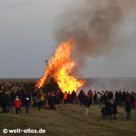 Osterfeuer in St. Peter-Ording