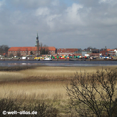 Blick auf Tönning von der Eiderbrücke