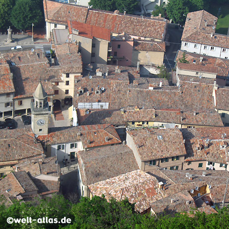 Blick über die Dächer von San Marino