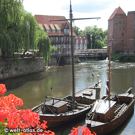 Lüneburgs Wasserviertel an der Ilmenau mit Abtsmühle und Lüner Mühle