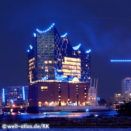 Elbphilharmonie with blue light installation by Michael Batz