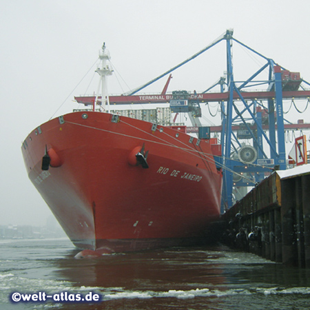 Containerschiff Rio de Janeiro der Reederei Hamburg Süd am Terminal Burchardkai im Hamburger Hafen