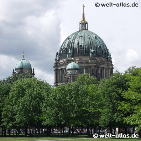 Kuppel des Berliner Doms, Spreeinsel