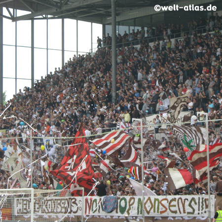 FC St. Pauli, Millerntor stadium, FC St. Pauli, Millerntor stadium, final game of season 08/09