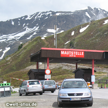 Timmelsjoch, toll road connection between Tyrol in Austria and South Tyrol in Italy. The Timmelsjoch is Austria's highest border crossing point