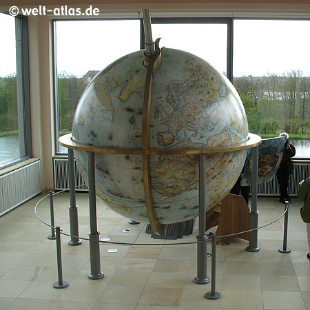 Gottorf Castle, giant globe