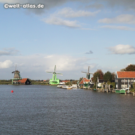 Zaanse Schans mit Windmühlen