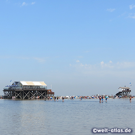 Summer day – restaurant on stilts on the beach at Böhl (St.-Peter-Ording)