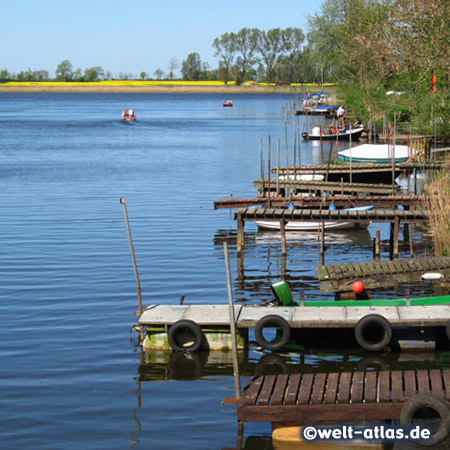 Bootsstege am Westersielzug, Blick Richtung Treene