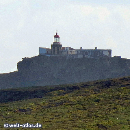 Madeira's oldest lighthouse on a small island off the Cape S.Lourenço – position 32° 43,6′ N, 16° 39,2′ W 