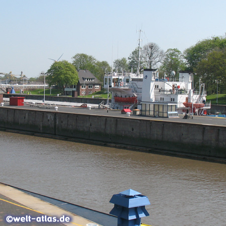 Kiel Canal at the lock in Brunsbuttel