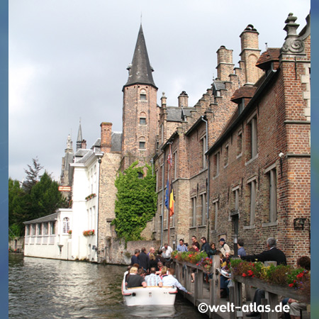 Bruges, Rozenhoedkaai canal – the historic city centre is a World Heritage Site of UNESCO