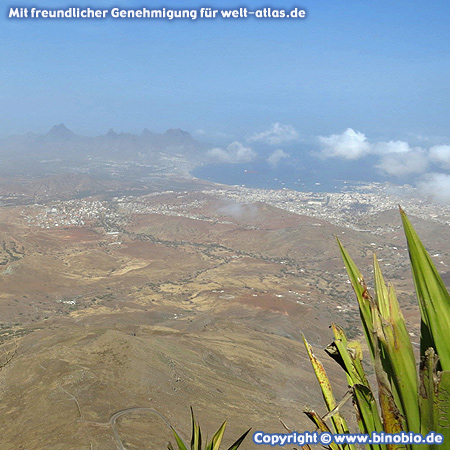 Blick vom Monte Verde auf Mindelo, Sao Vicente, Kap Verde  – Fotos: Reisebericht Kapverden, kapverden.binobio.de
