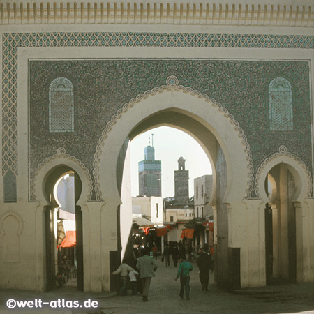 Tor zur Medina von Fes, Bab Boujeloud