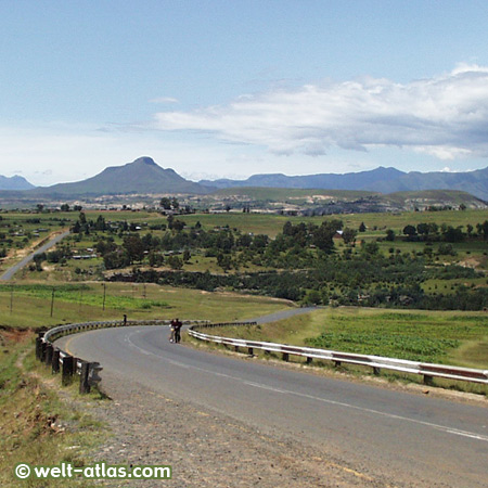 Königreich Lesotho, Fahrt Richtung Berge