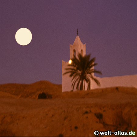 Vollmond über der Moschee